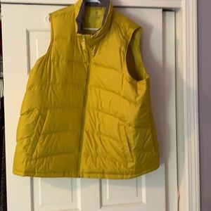 NWOT down vest